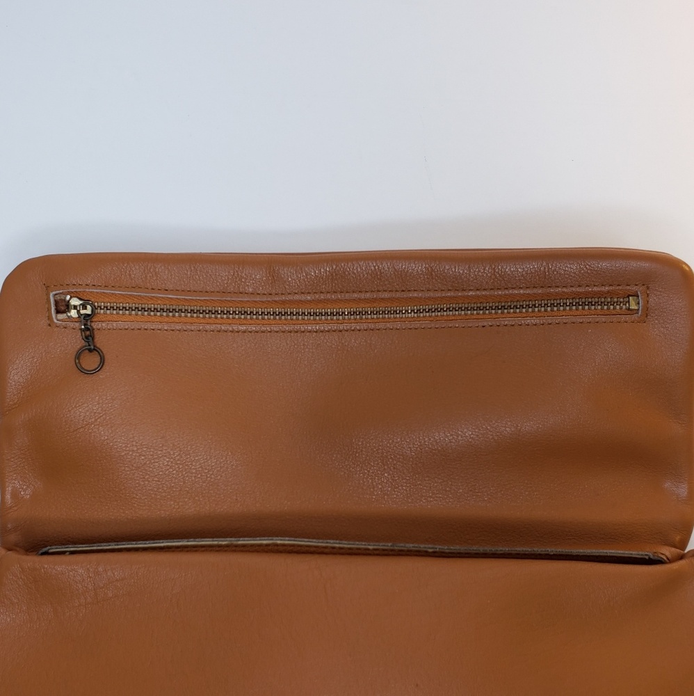 Margolin Vintage Stylish Flap Over Leather Clutch - Picture 6 of 8